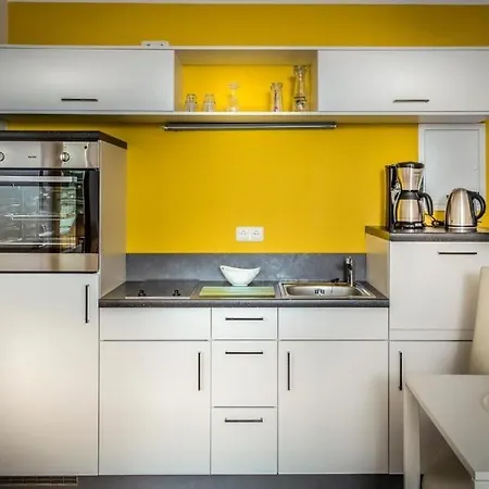 Business-apartment 5 Mit Kueche & Kostenfreiem Parkplatz * Greifswald